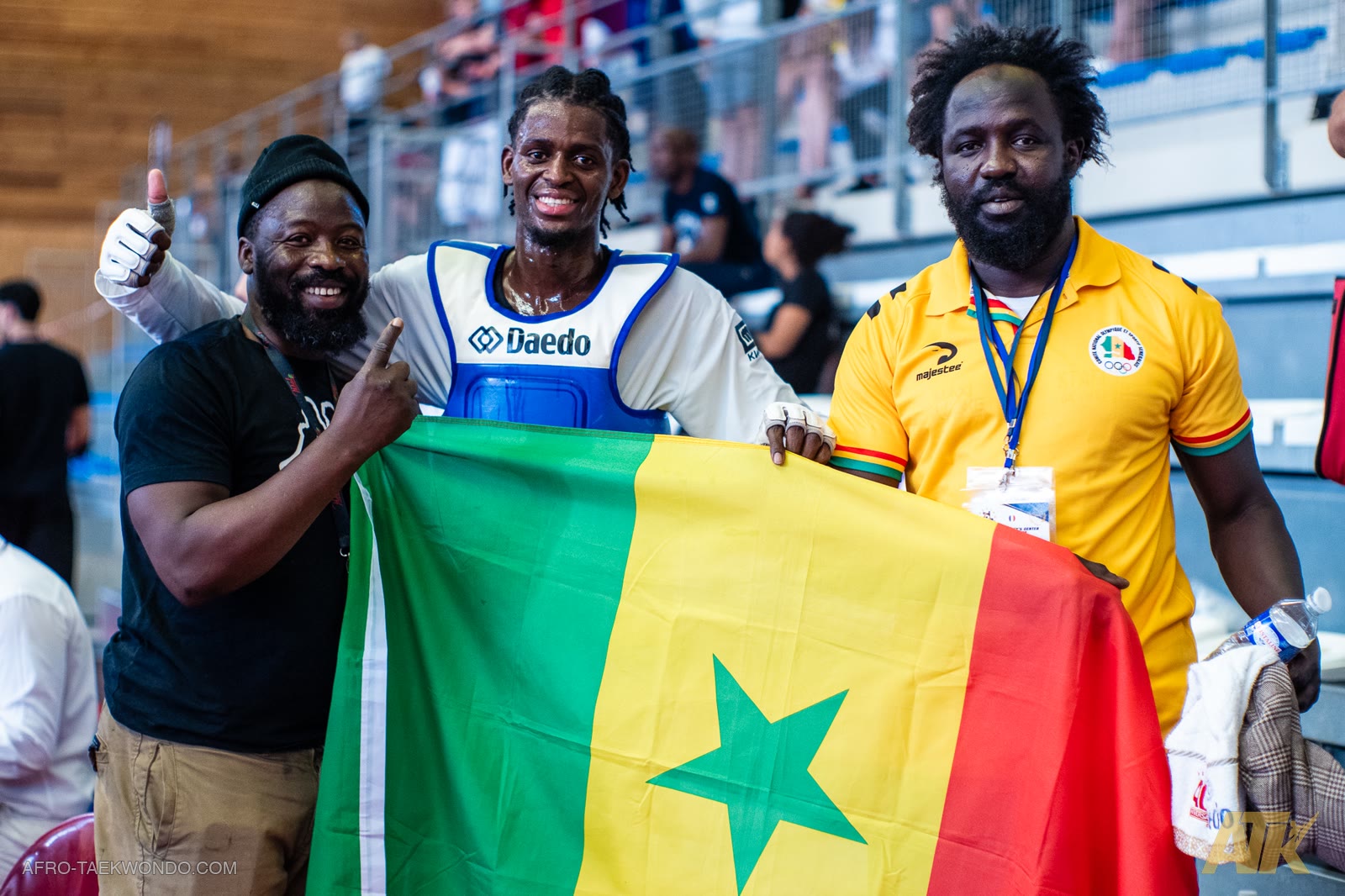La joie sénégalaise, drapeau en étendard.